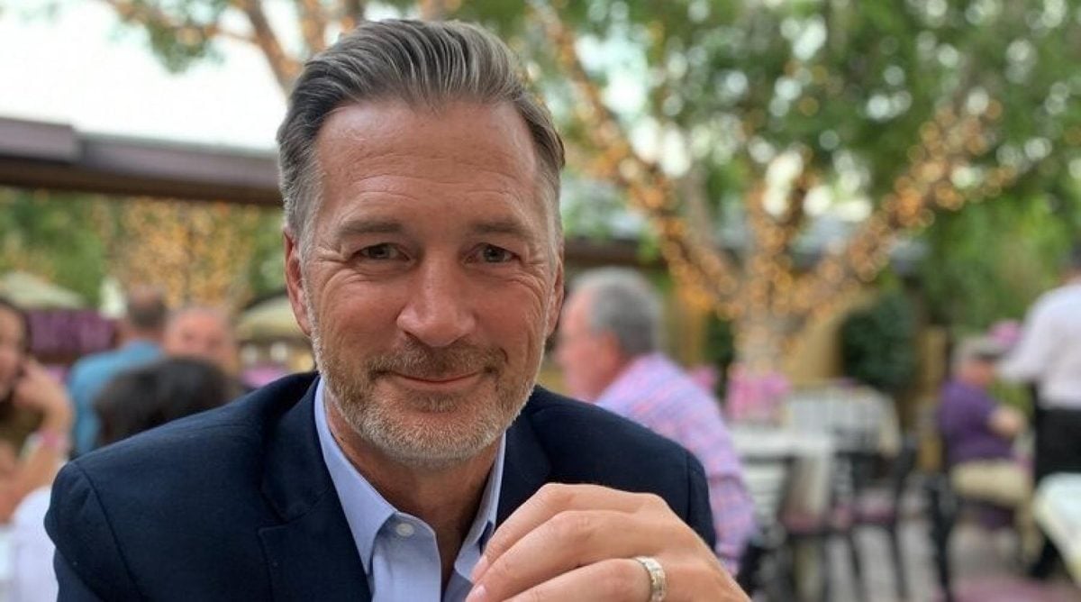 Faces of Palm Desert with Ian Symmonds of Ian Symmonds & Associates, Inc.