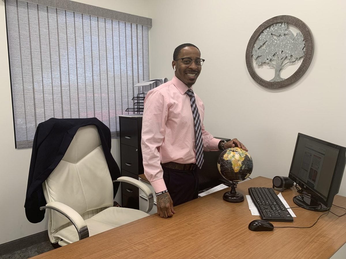 Faces of Palm Desert with Lewis Carruthers of Chella Valley Premier Marketing