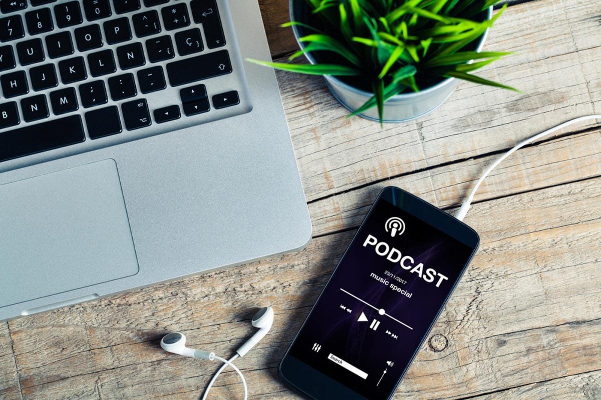 Why Entrepreneurs Should Listen to Podcasts